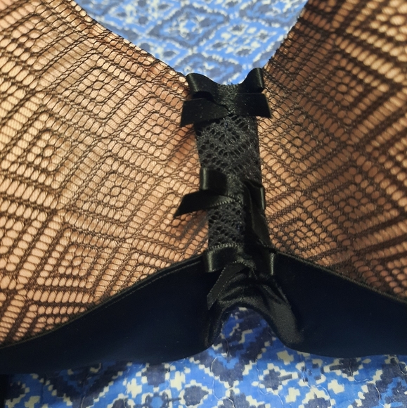 Deesse Black & Pink Lace Overlay Bra 40G - Picture 4 of 10